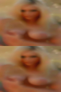 Non smoker naked girls (420 ok)!!!