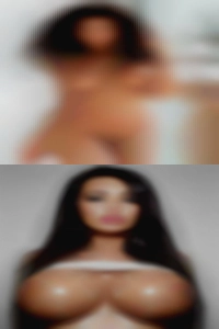 Milfs real women looking in light for sex bondage.